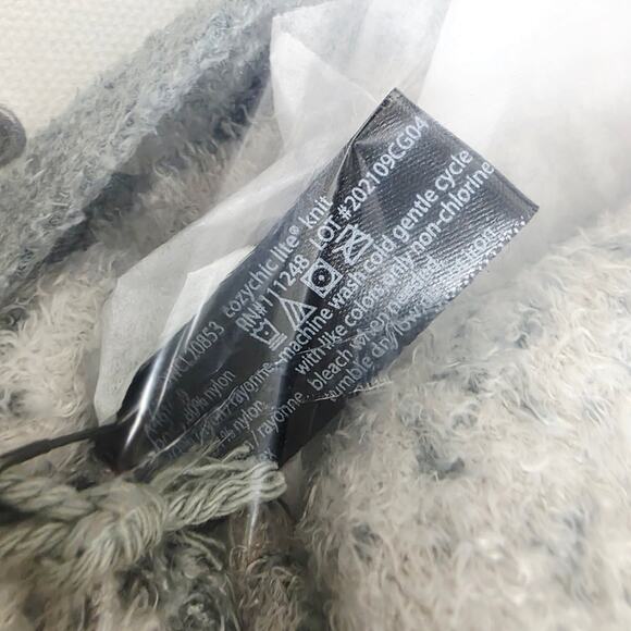 Barefoot Dreams CozyChic Lite Confetti Beanie Smokey Green Fog Gray NWT One Size